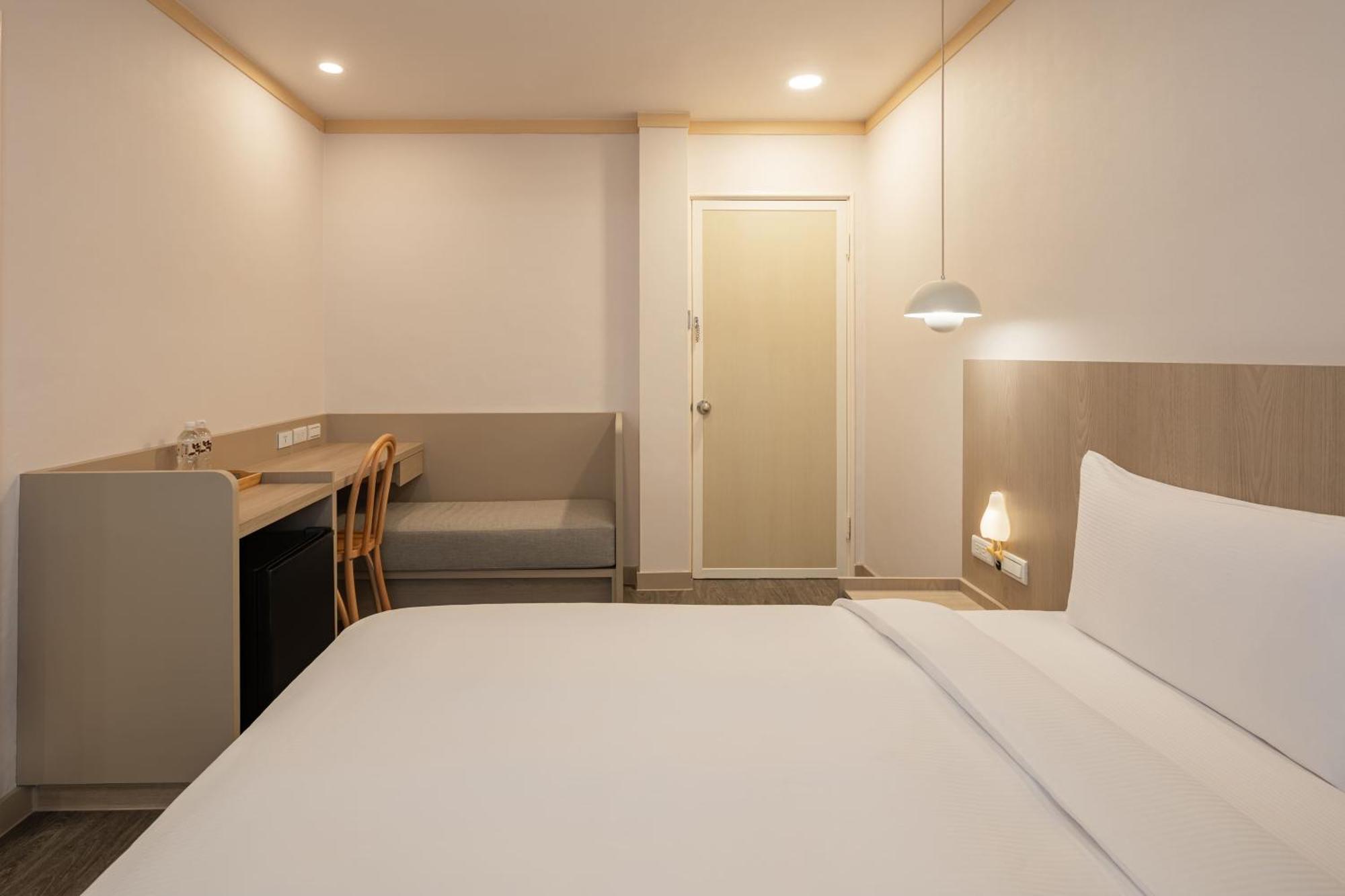 Kindness Hotel - Tainan Minsheng Room photo
