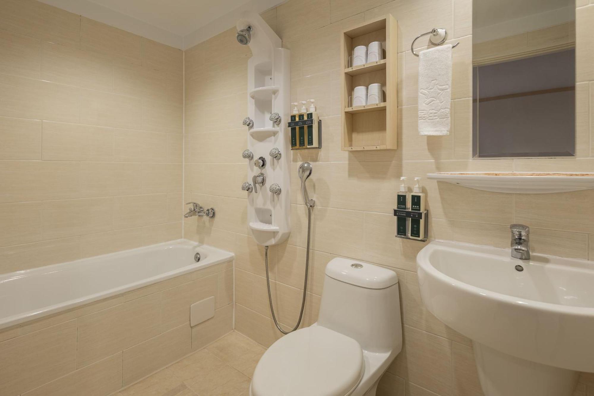 Kindness Hotel - Tainan Minsheng Room photo